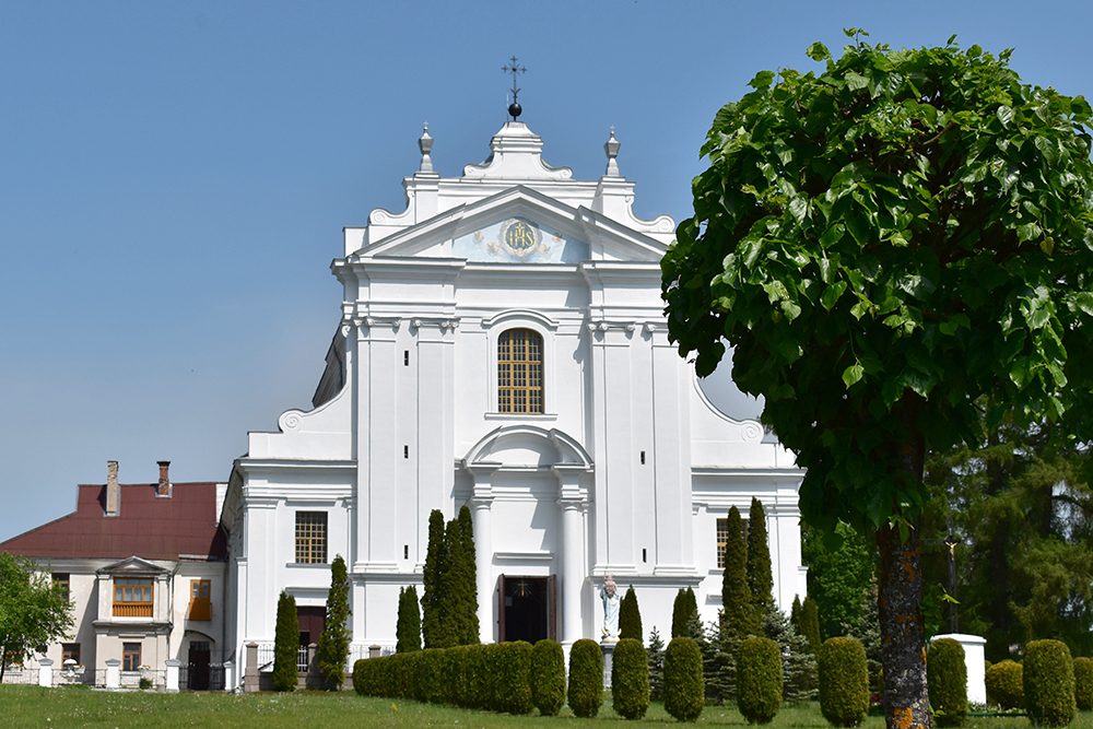 Краславский костел Святого Людовика (Krāslavas Svētā Ludviga Romas katoļu baznīca)